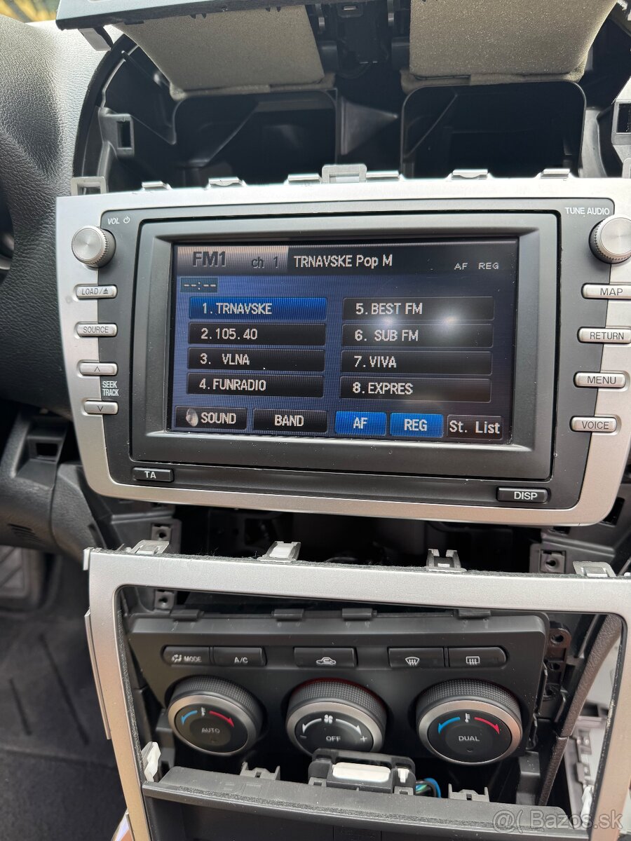 Rádio Mazda 6 GH