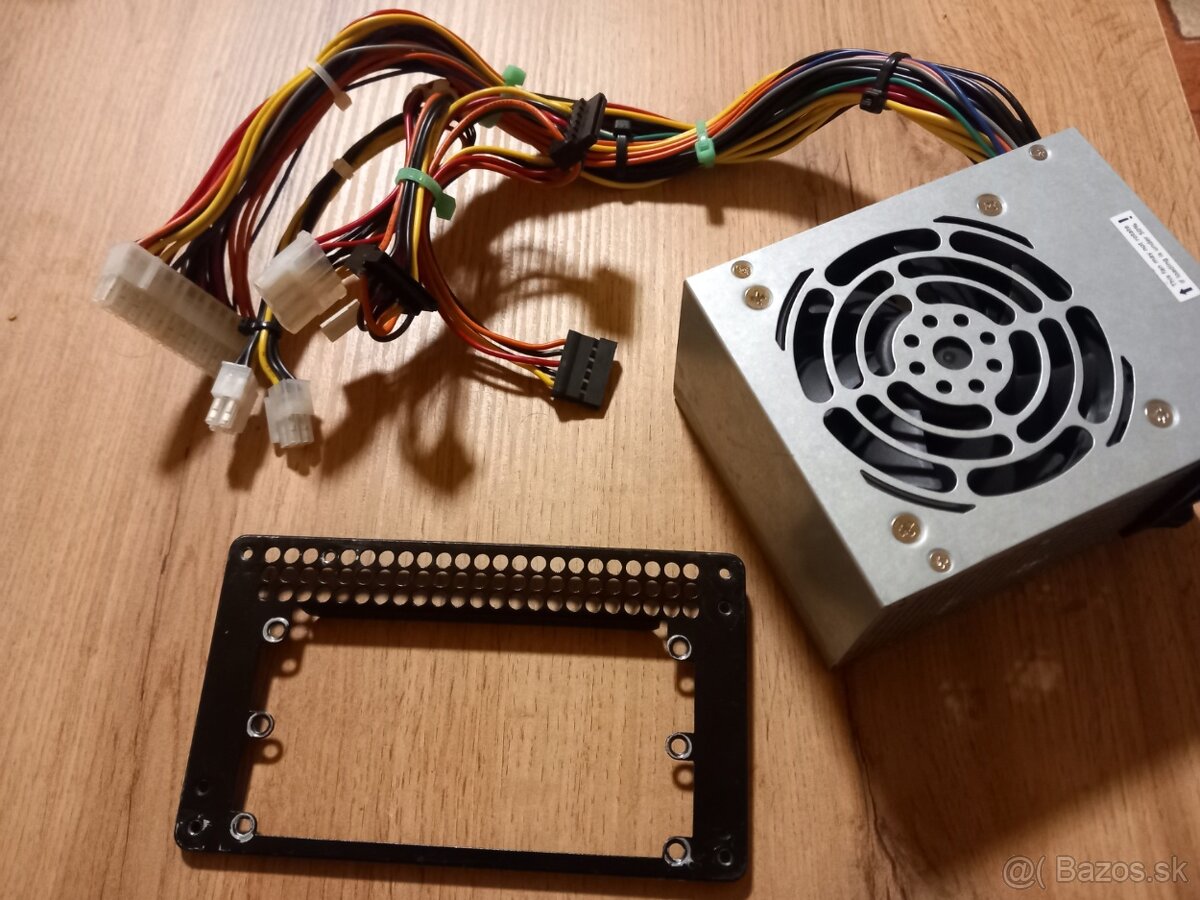 zdroj seasonic