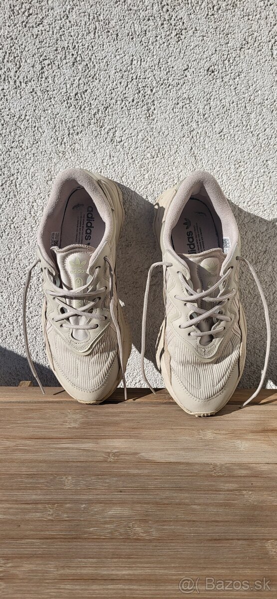 ADIDAS ORIGINALS - OZWEEGO tenisky