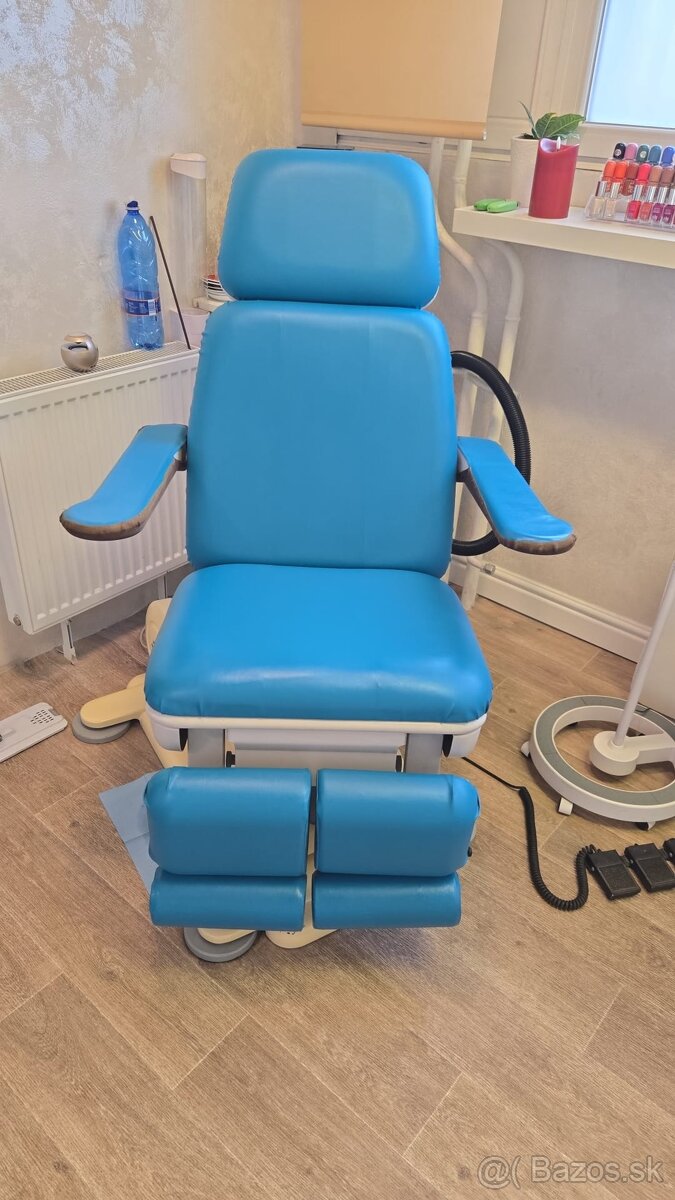 Elektrické Pedikérské křeslo Ruck modré 2motory