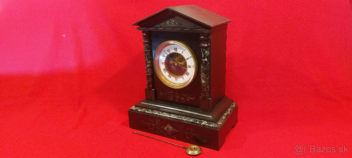 KRBOVÉ MRAMOROVÉ HODINY