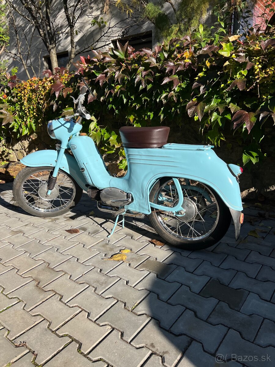 Jawa 555