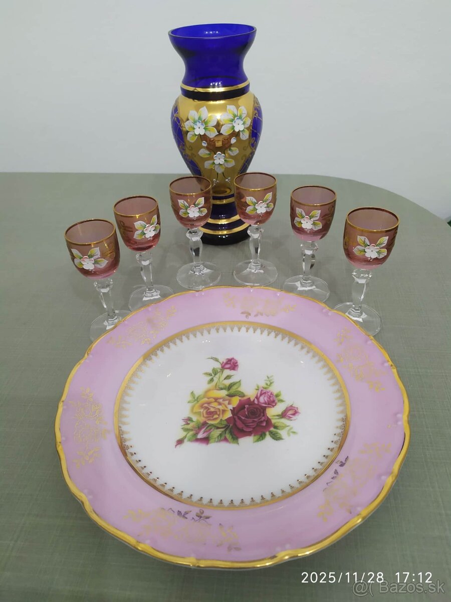 Predám set modrého a ružového borského skla