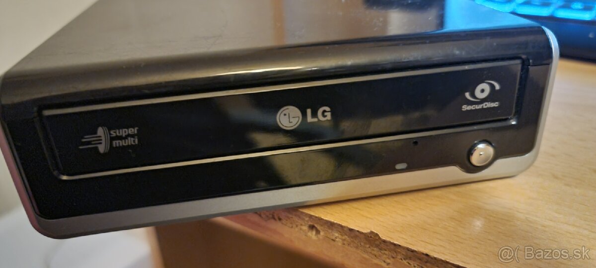 Externá DVD/RW mechanika