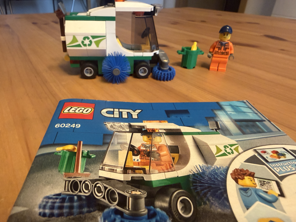 Predám lego smetiarske auto