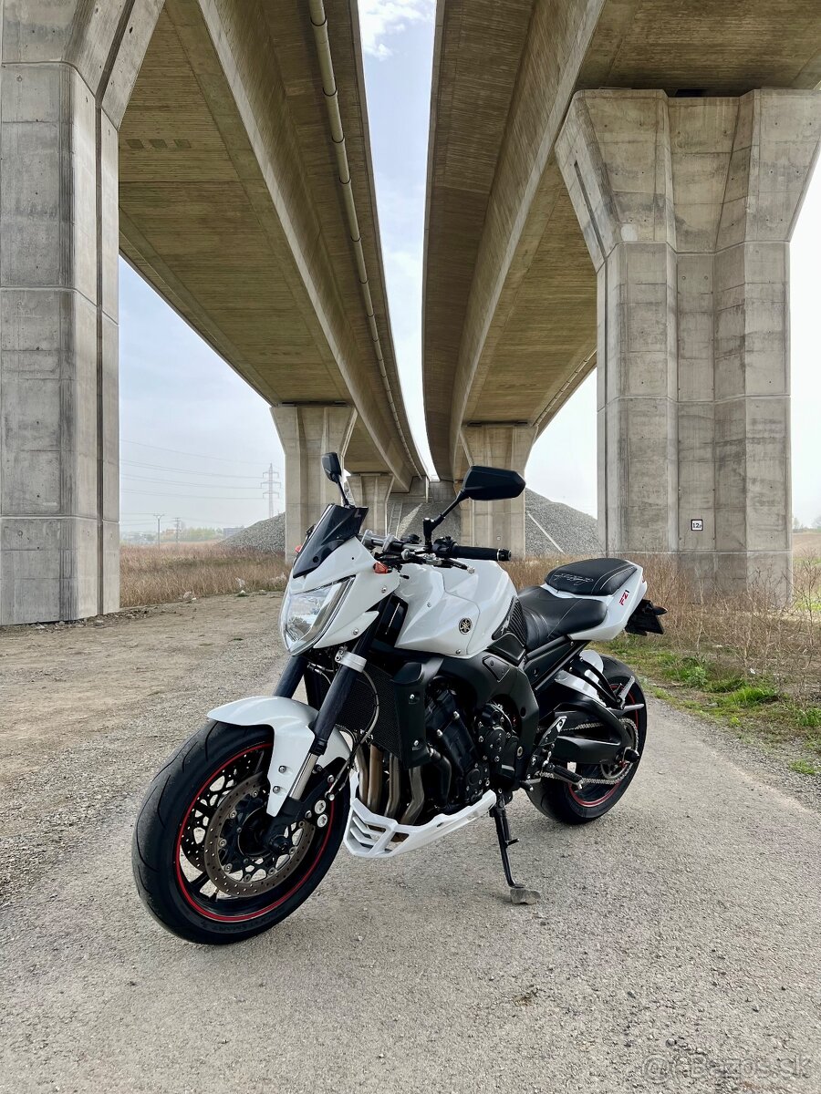 Yamaha FZ1