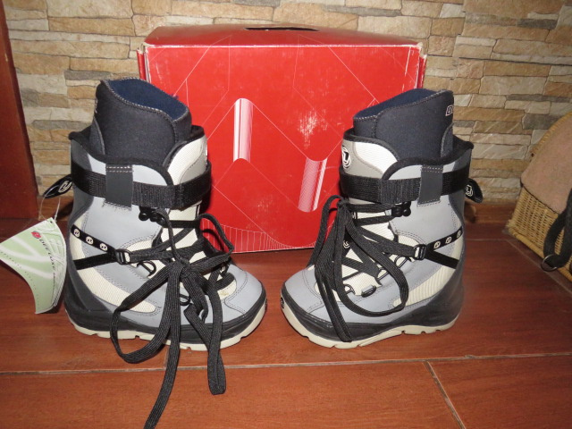 Predam novu snowboard obuv RAICHLE,cislo 34,22 cm