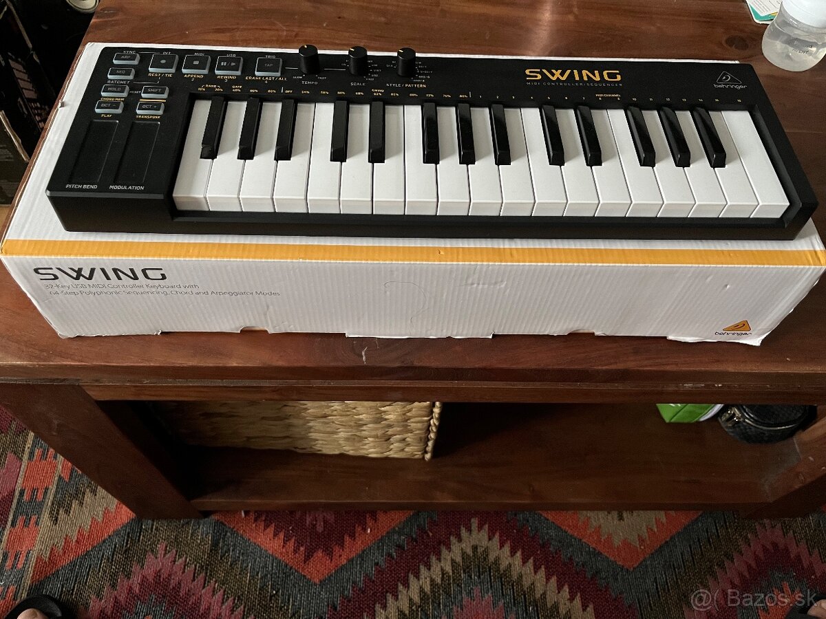 Behringer Swing midi klávesy