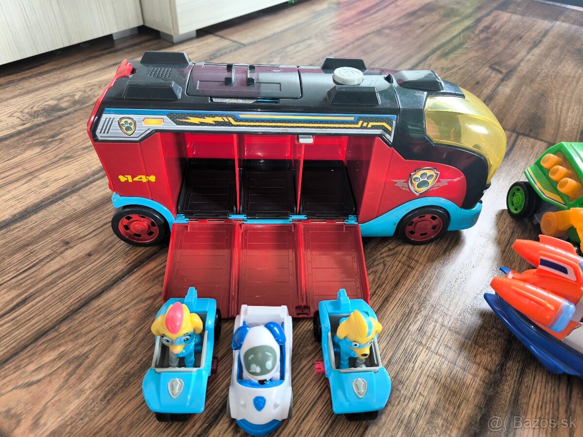 Autobus labkova patrola