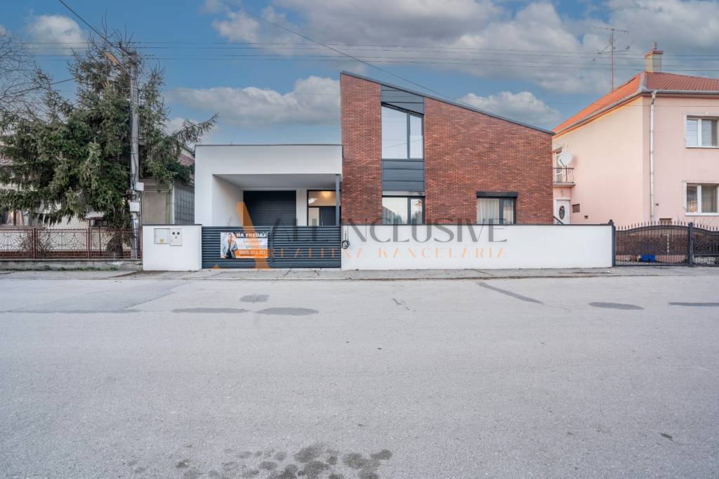 ALL INCLUSIVE l NA PREDAJ 6 IZB. NADŠTANDARDNÝ RODINNÝ DOM,