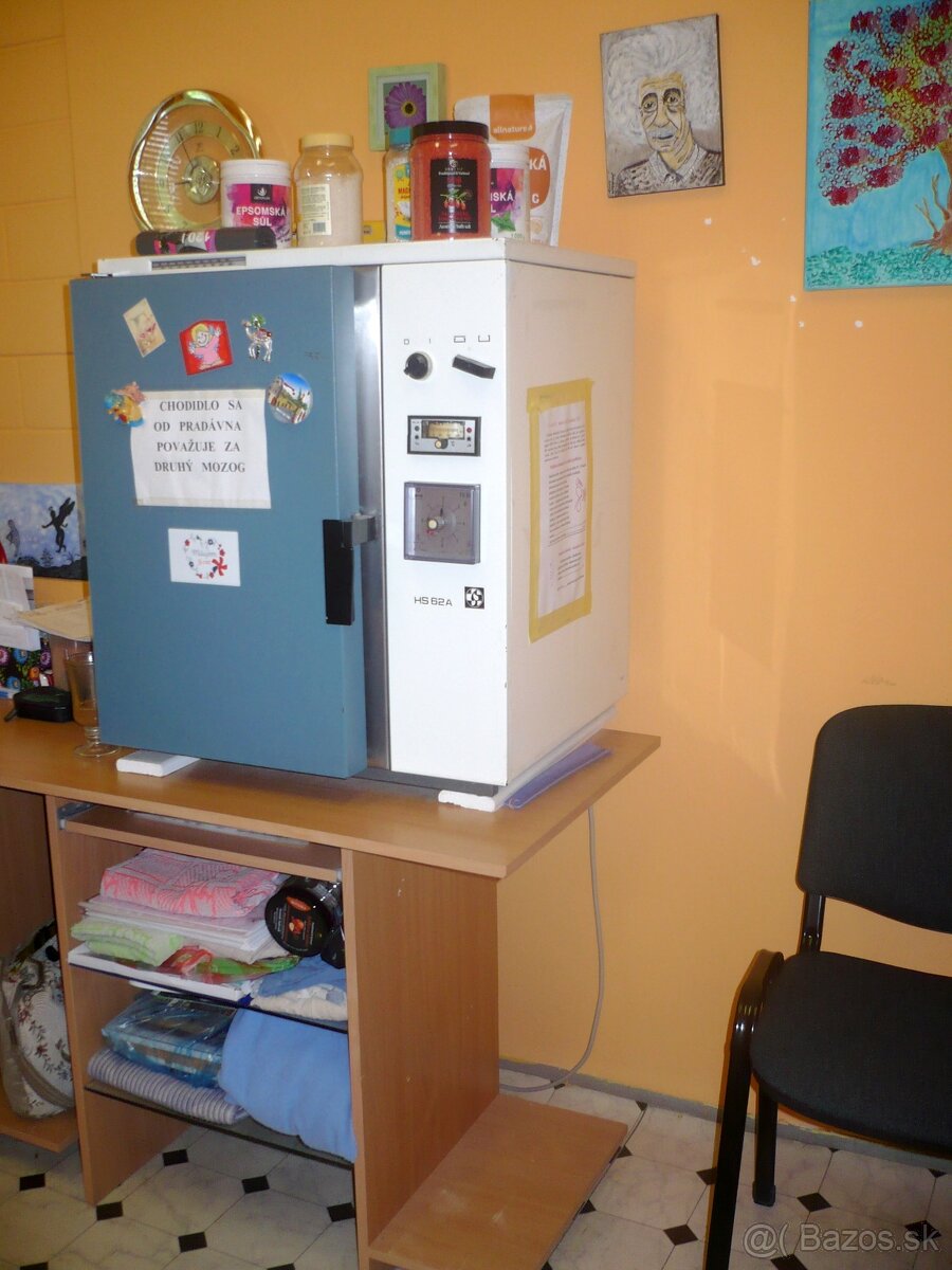 Sterilizátor horkovzdušný
