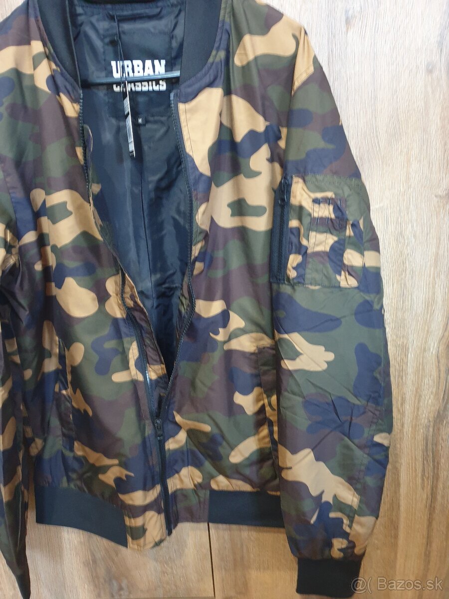 Nová Bunda pánska URBAN CLASSICS Camo Bomber veľkosť M, XL