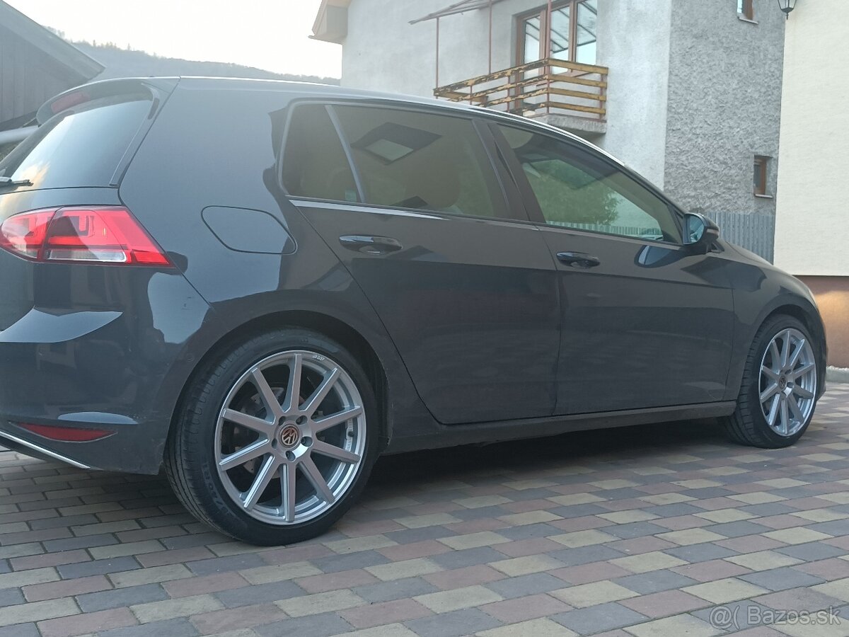 Volkswagen Golf 7 2,0 TDI 110kw Highline