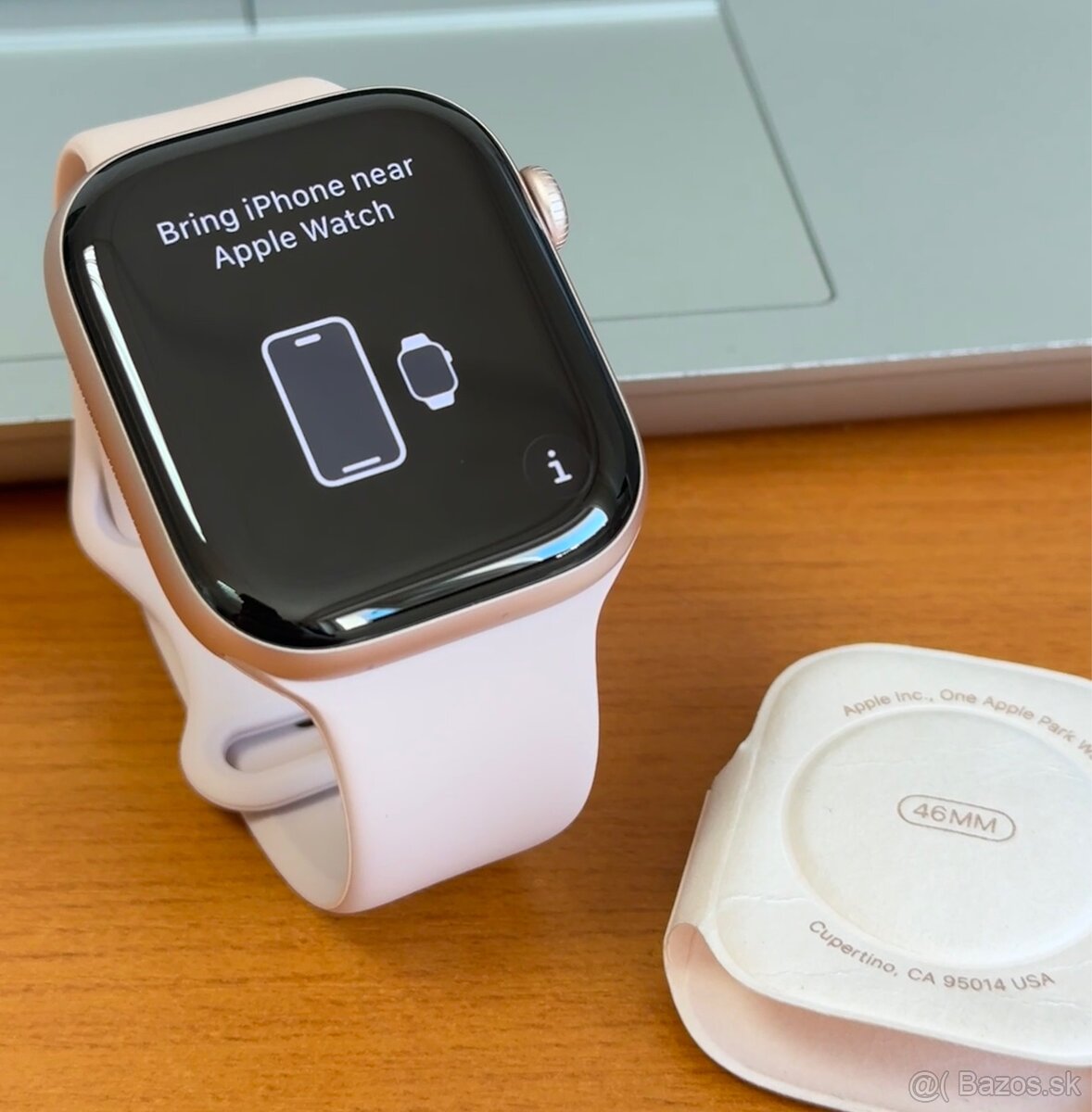 Apple Watch 11 Rose Gold 46mm - nové, neaktivovane