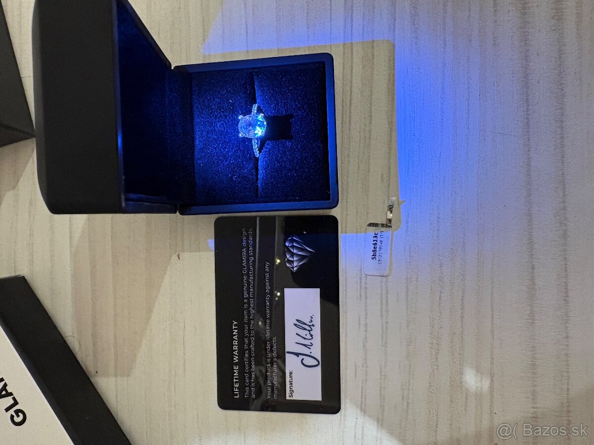 Zásnubný prsteň Glamira