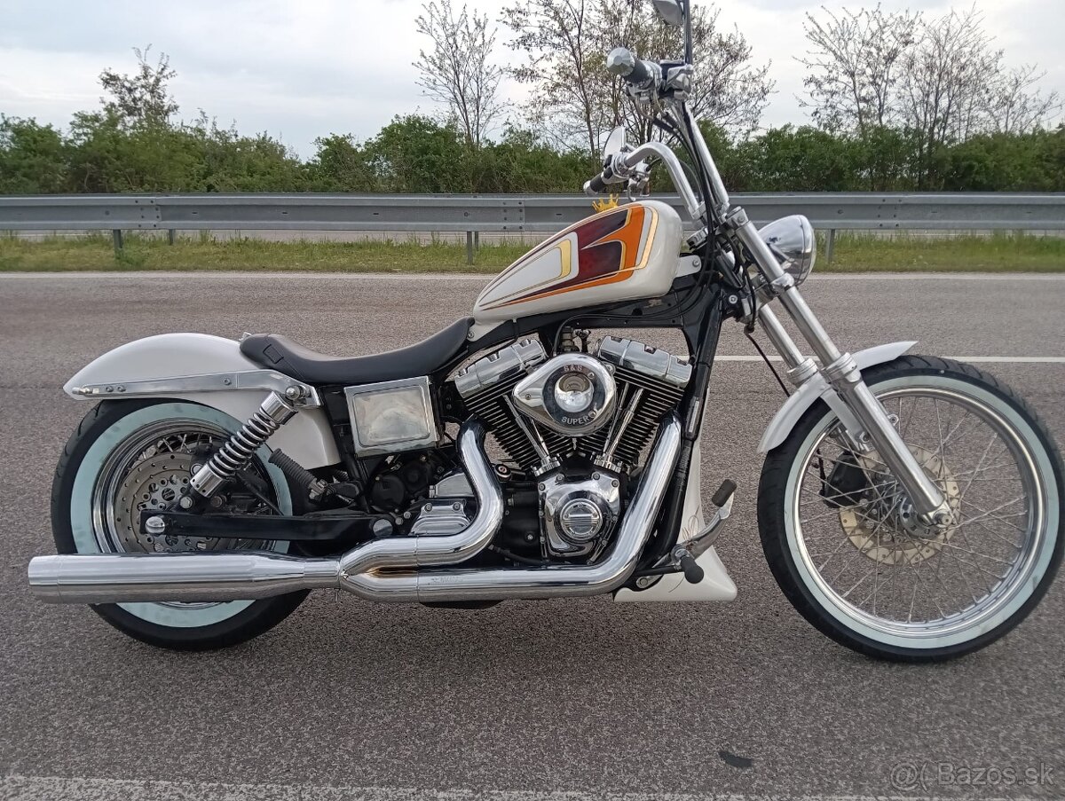 Harley Davidson dyna wife glide 2001