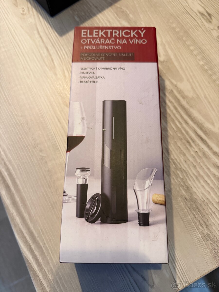Elektrický otvárak na víno