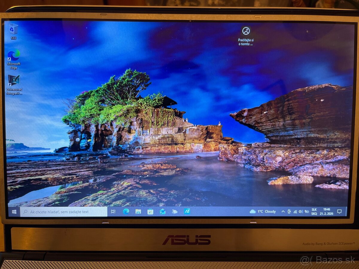 LCD panel N156B6-L0B