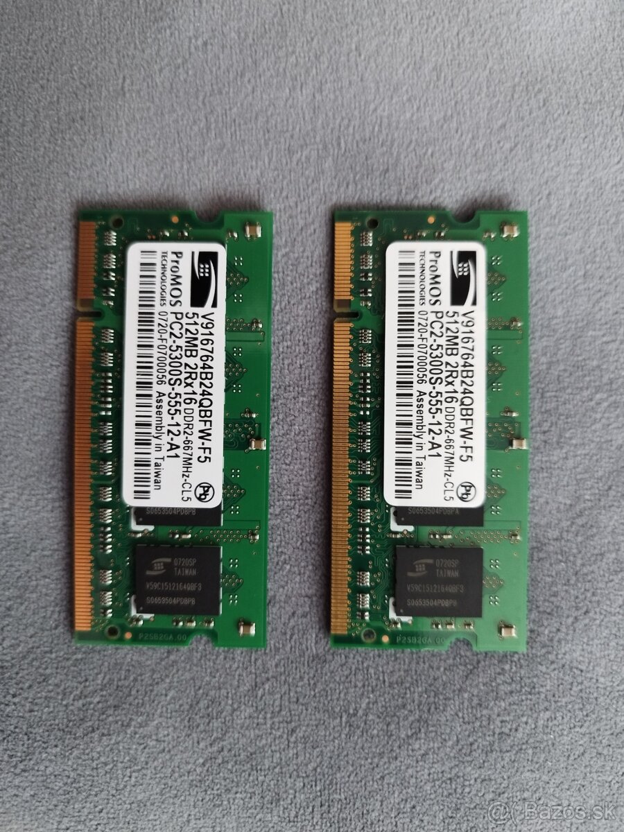 DDR2 2x 512MB
