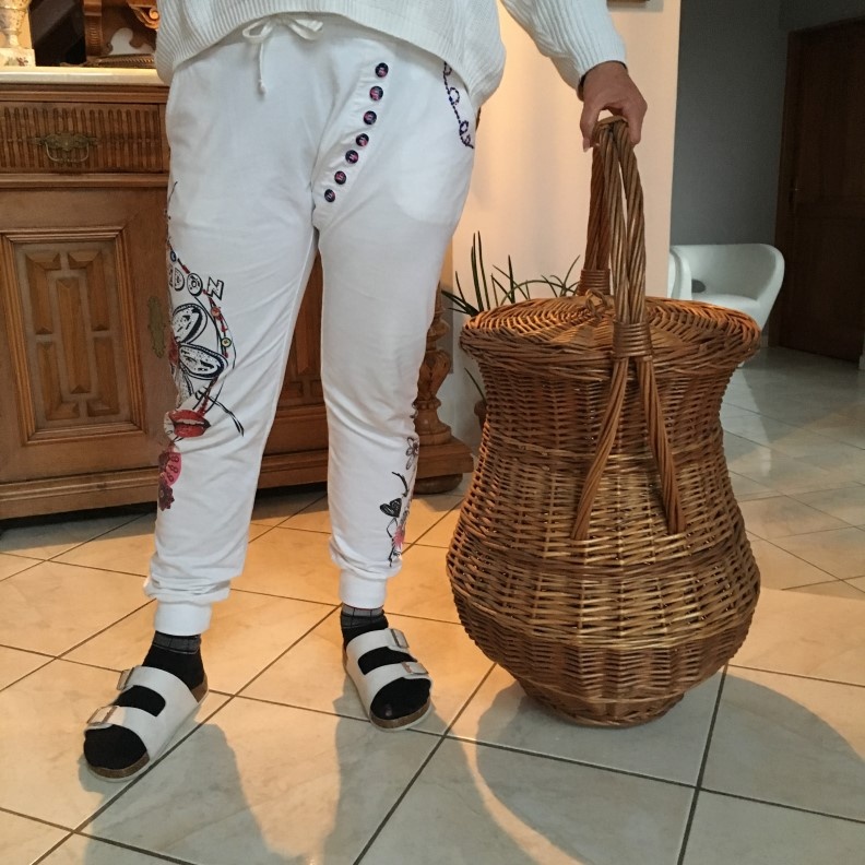 Prádelník košík prútený a vyhrievací vankúš