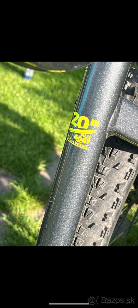 Bicykel crussis E-largo