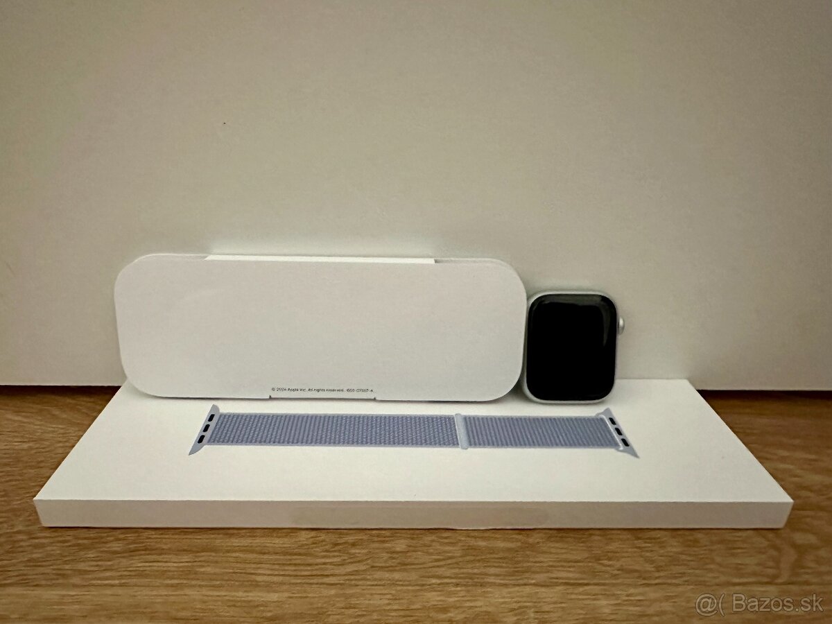 Apple Watch 8 GPS + Cellular 45mm Silver