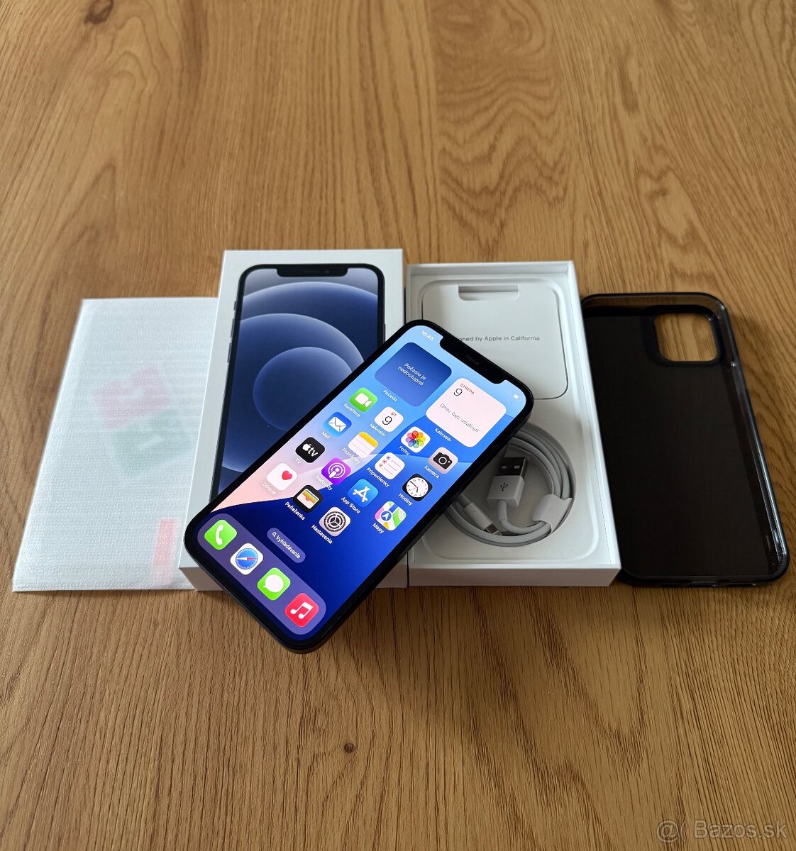 iPhone 12 64 gb Black - komplet príslušenstvo, záruka