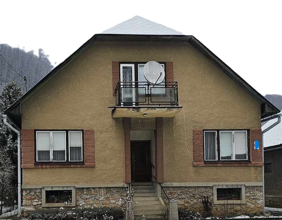Rodinný dom - Jasov - časť Počkaj - ihneď voľný