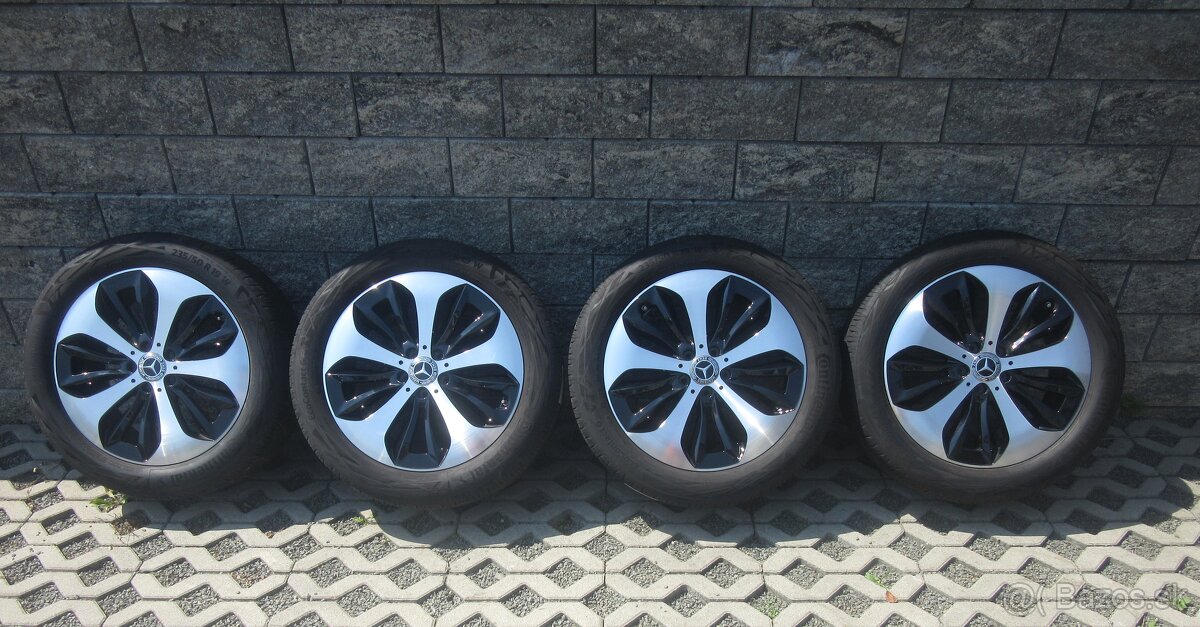Kolesá letné MERCEDES GLA rozteč 5x112 235/50R19 continental