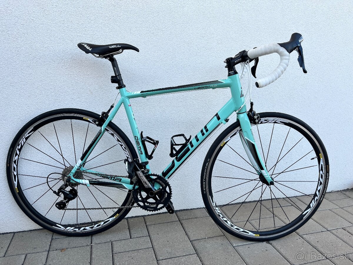 Predám cestný bicykel Dema Leony 7.0