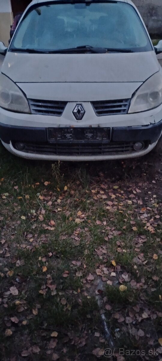 Predám na náhradné diely Renault Scénic
