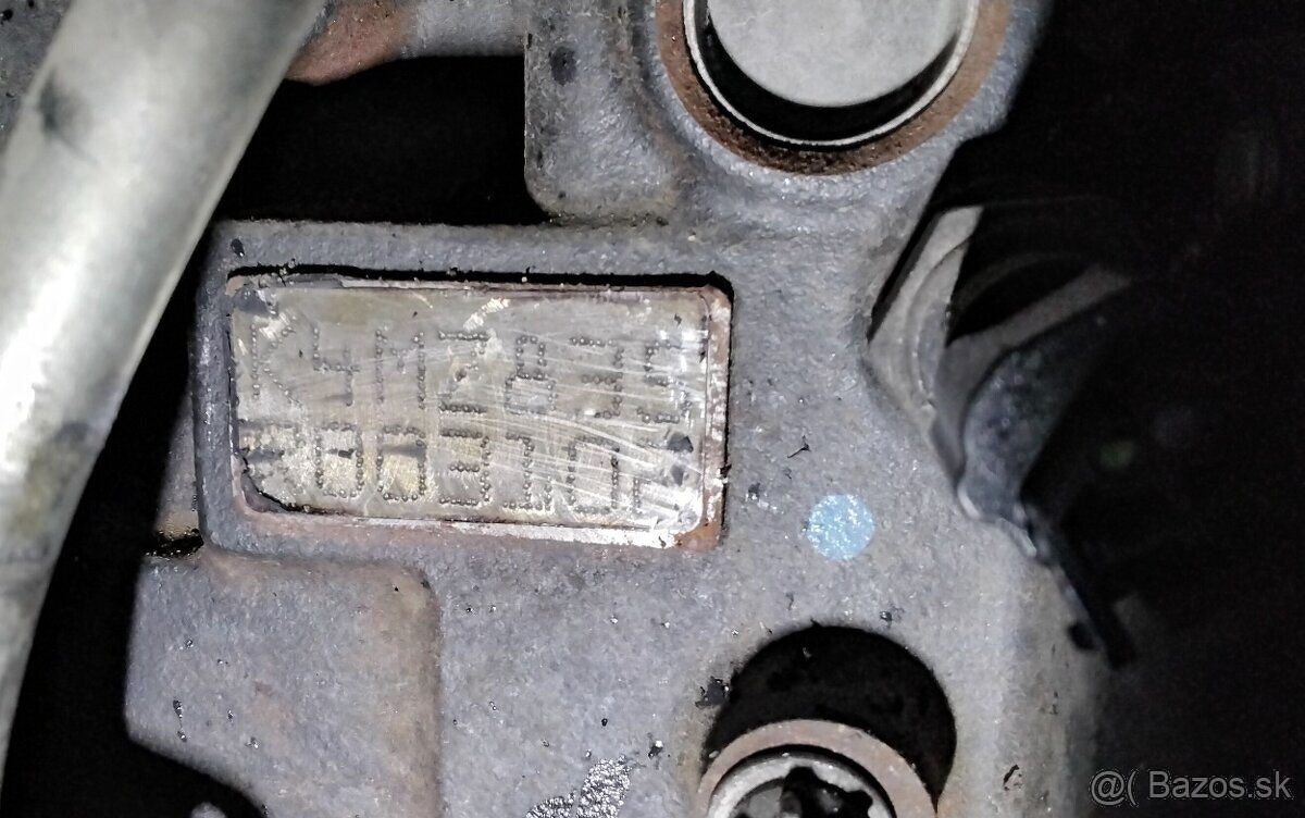 predám MOTOR K4MZ835 DACIA DUSTER 1.6 2013 PREVODOVKA 5 rých