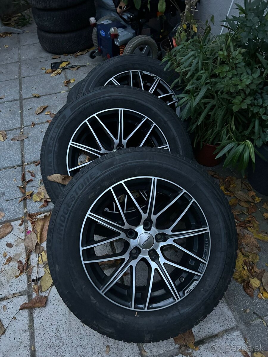 225/65R17   5x114,3