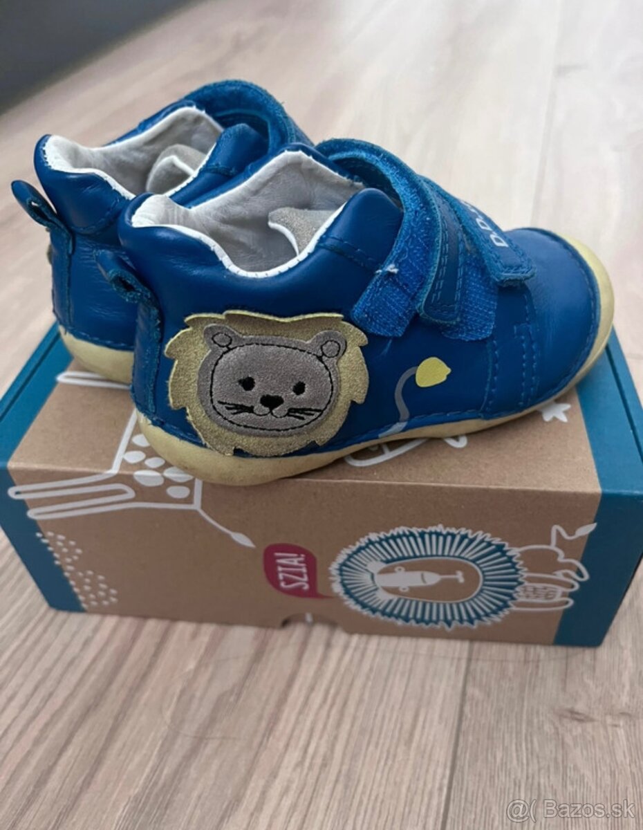 Predam detske celorocne topanky DDSTEP