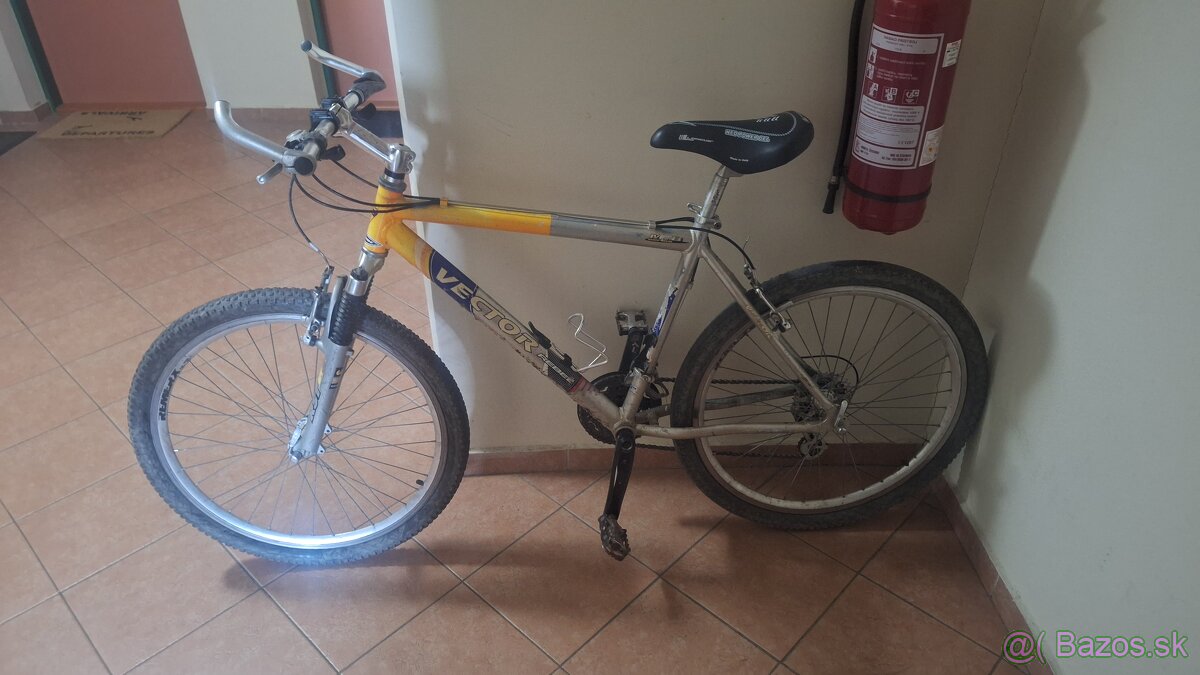 Vector Caliber horský bicykel