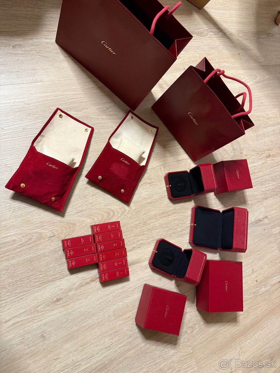 Cartier krabice a tašky