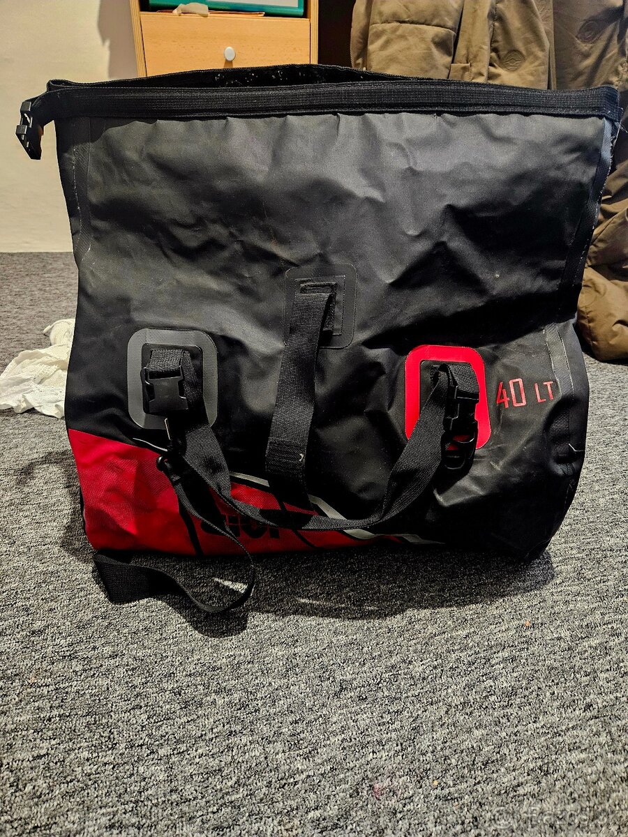 Taška na motorku givi