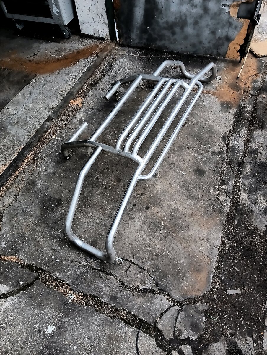 Predám predný ochranný rám,