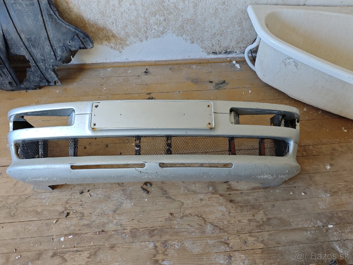 Predný nárazník Audi S2