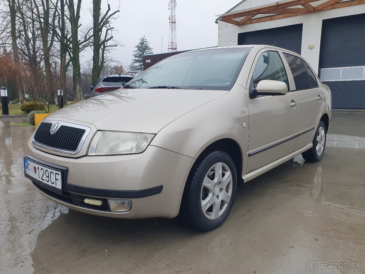 Škoda Fabia Sedan 1.2 - 47 KW - M5