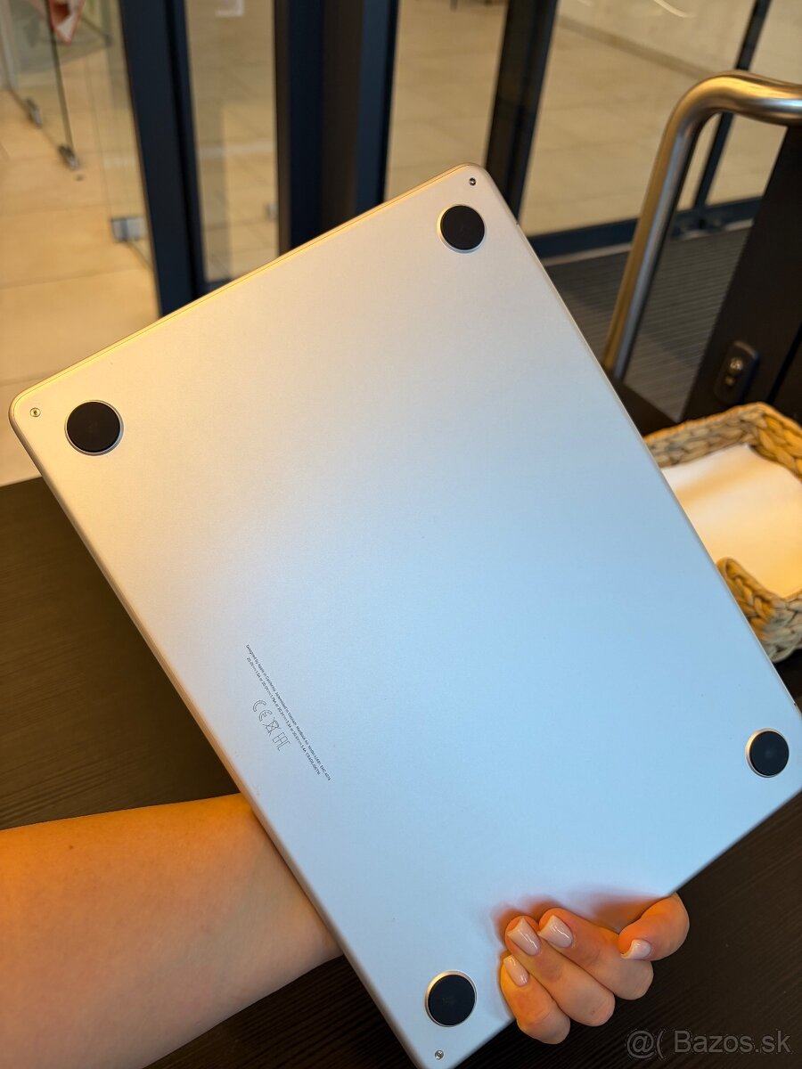 MacBook Air 13.6 M2 8GB 256 2022