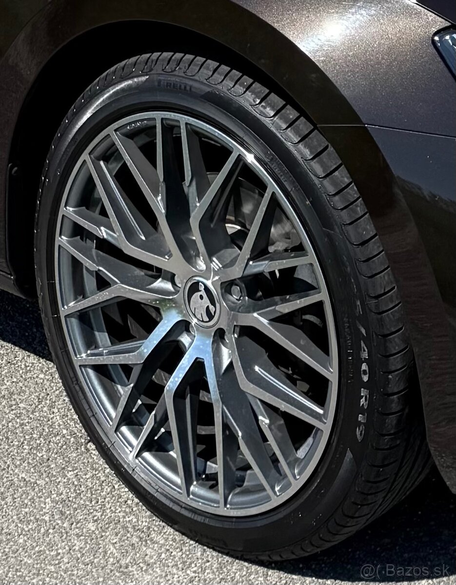 Predám disky 235/40 R19”letná sada” 5x112