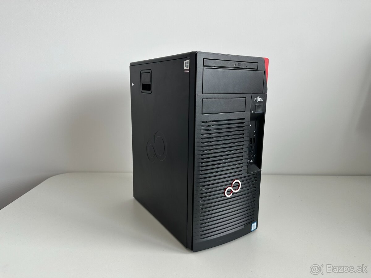 PC Fujitsu W580 / Intel Xeon / 32GB / 512GB NVMe / Radeon