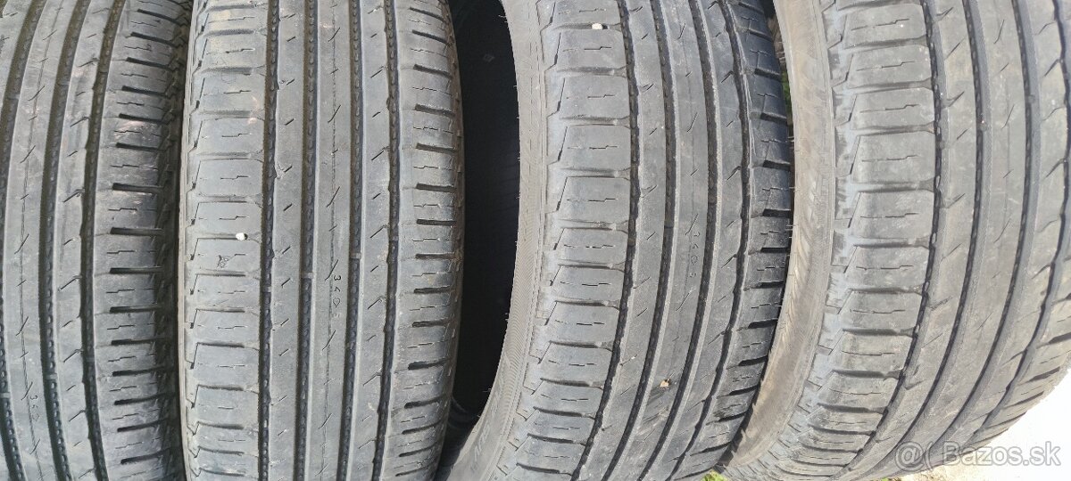 NOKIAN 225/55 R18 98V