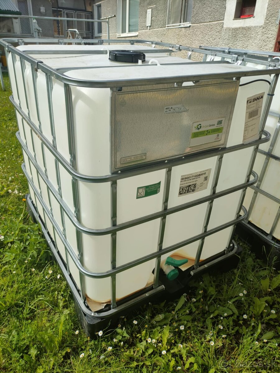 Ibc 1000l nádoba kontajner,voda,zberník.Potravinárska
