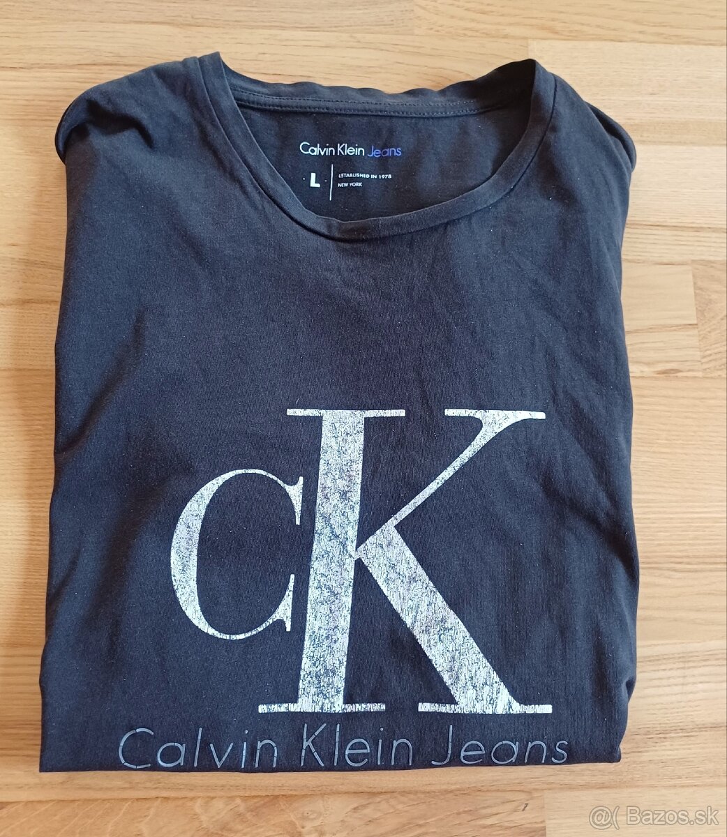Calvin Klein tmavošedé