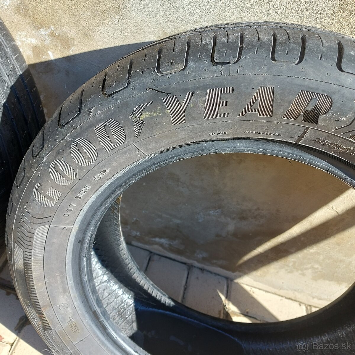 Goodyear 205/60 R16 letné