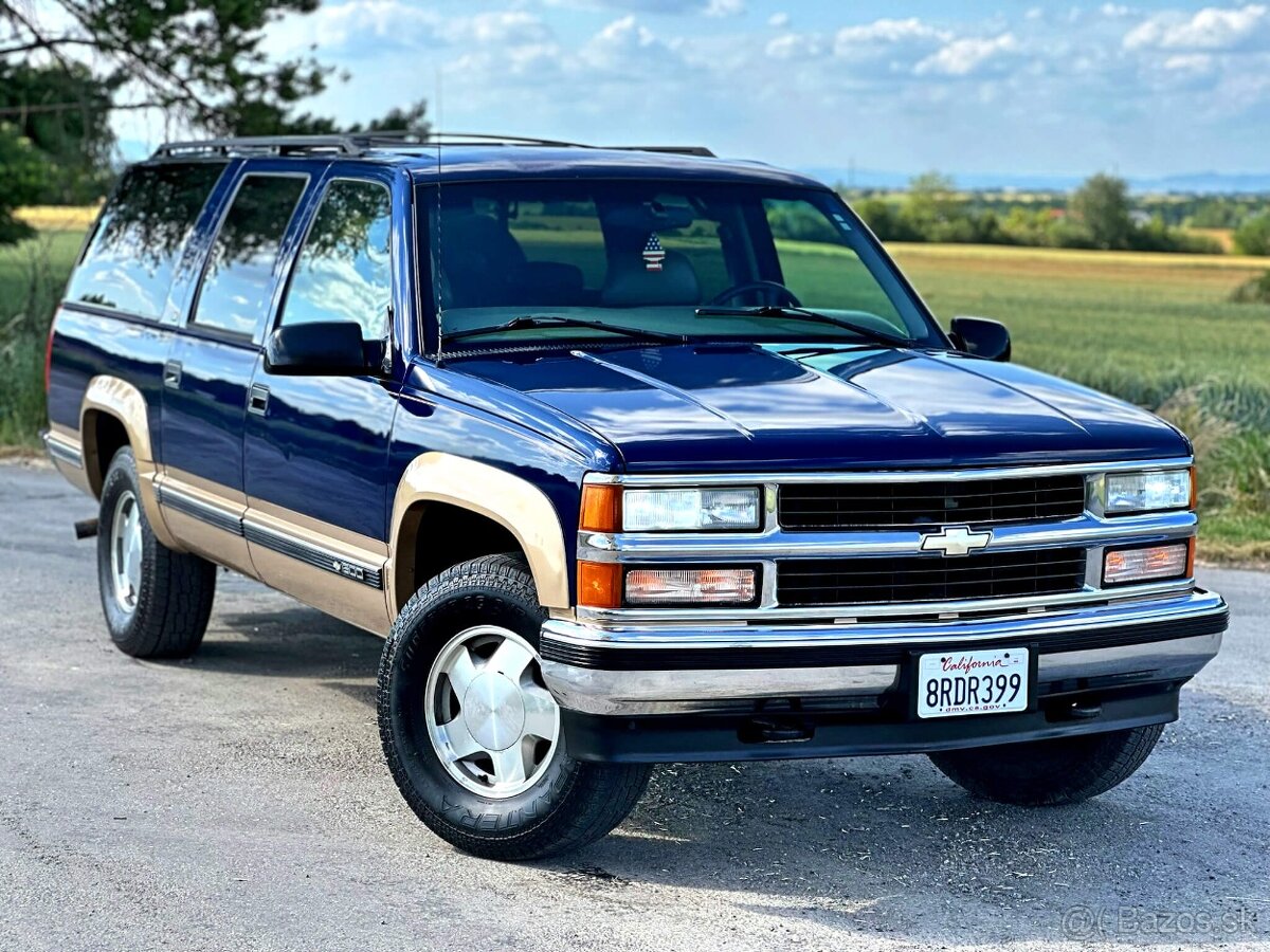 1999 Chevrolet Suburban 1500 LT | 5.7L V8 | 4x4
