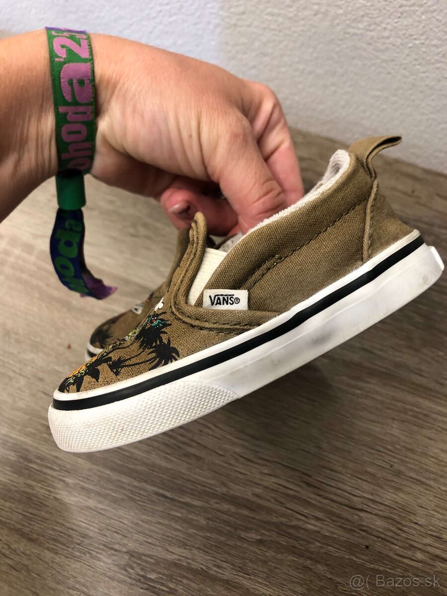 Vans tenisky