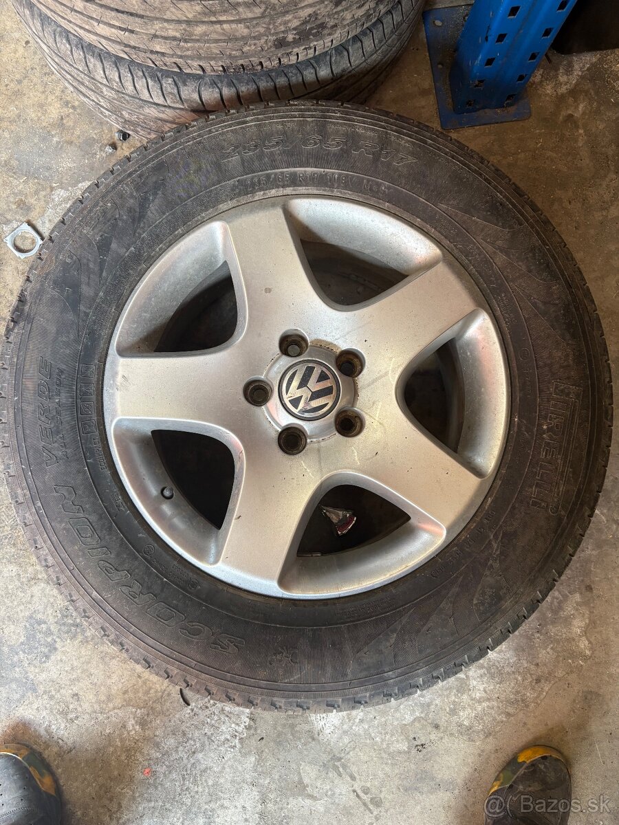 R17 5x120 235/65 r17 vw